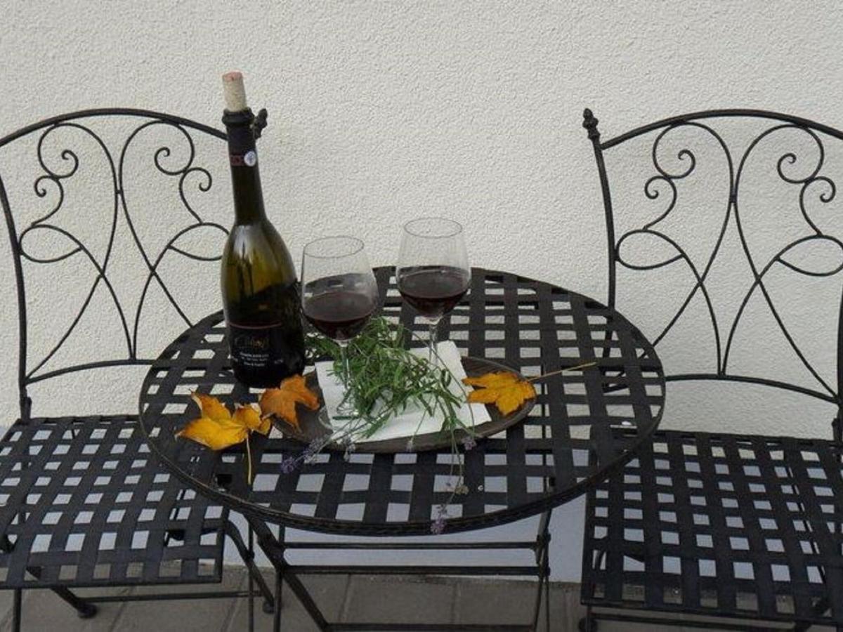 Holiday Flat With Swimming Pool In Prackenbach Viechtach Exterior photo
