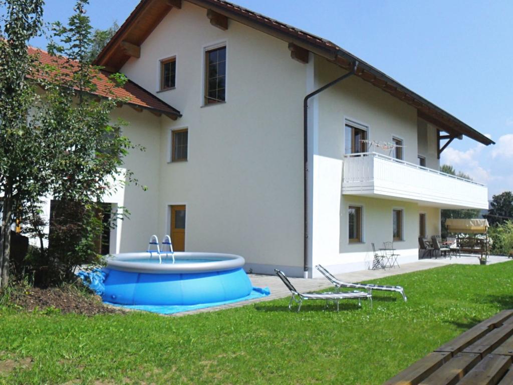 Holiday Flat With Swimming Pool In Prackenbach Viechtach Exterior photo